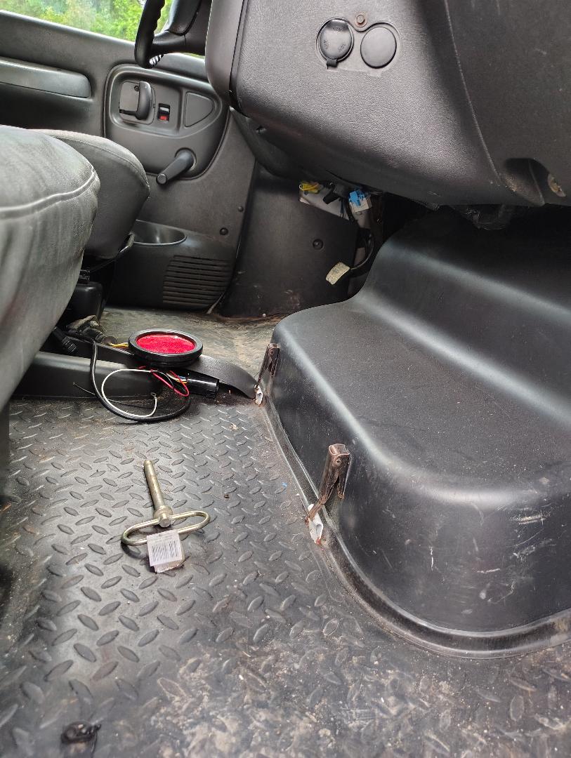 2005 GMC C5000 - Image 30